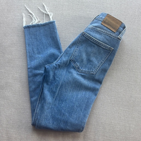 Aritzia Denim Forum The yoko high rise slim 28L Woman’s Jeans👖size 24 - Picture 11 of 12